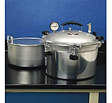 Image of Wisconsin Aluminum Foundry Sterilizer Cast 15.5 Qt 1915X