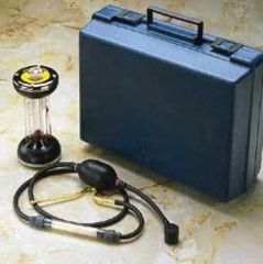 Image of Bacharach Instrument Company Gas Analyzer C02/02 10-5020