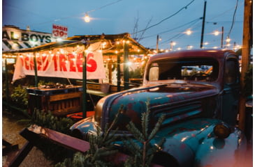 Image of Moment 82mm CineFlare Streak Filter, Blue, 600-125