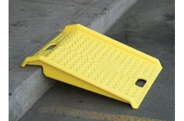 Image of Eagle Manufacturing Poly Curb Ramp-yellow 1000 Lo 258-1794, Unit EA