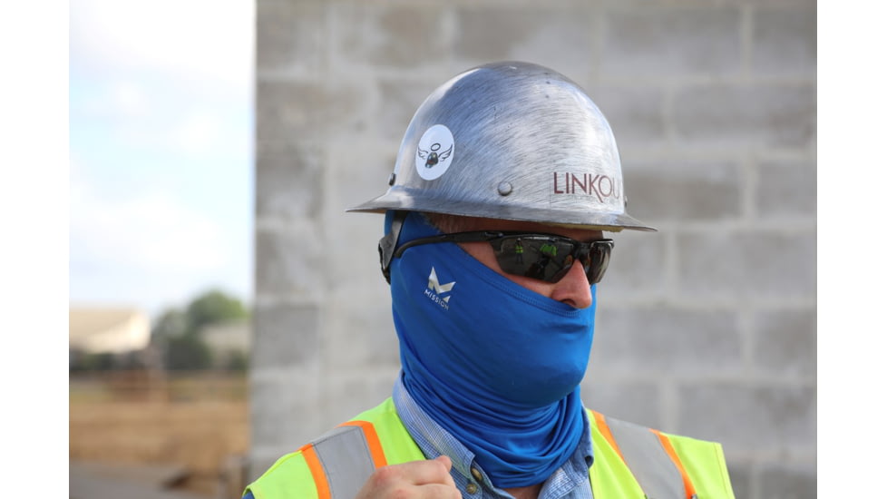 MCR Safety Dominator DM3 Series Safety Glasses, Polarized MAX36 Anti-Fog Lenses, Adjustable Wire Core Temples and Nose Piece, Black Mirror, One Size, DM1337BZDC