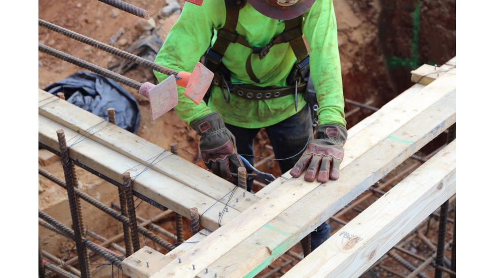 MCR Safety Mustang Utility Drivers Work Gloves, Grain Goat with Double Palm, DuPont Kevlar Lined and Sewn, Nomex Back with Wing Thumb, Brown, Medium, MU3624FRM