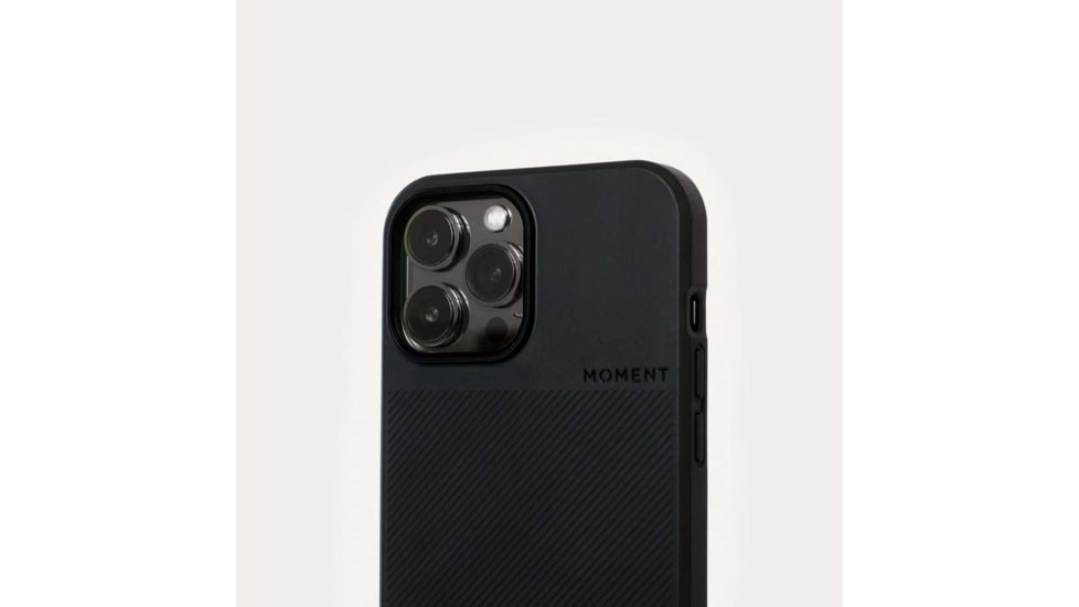 Moment CineClear Snap-On Protection Filter, for iPhone 13 Pro/Pro Max, Black, 600-122