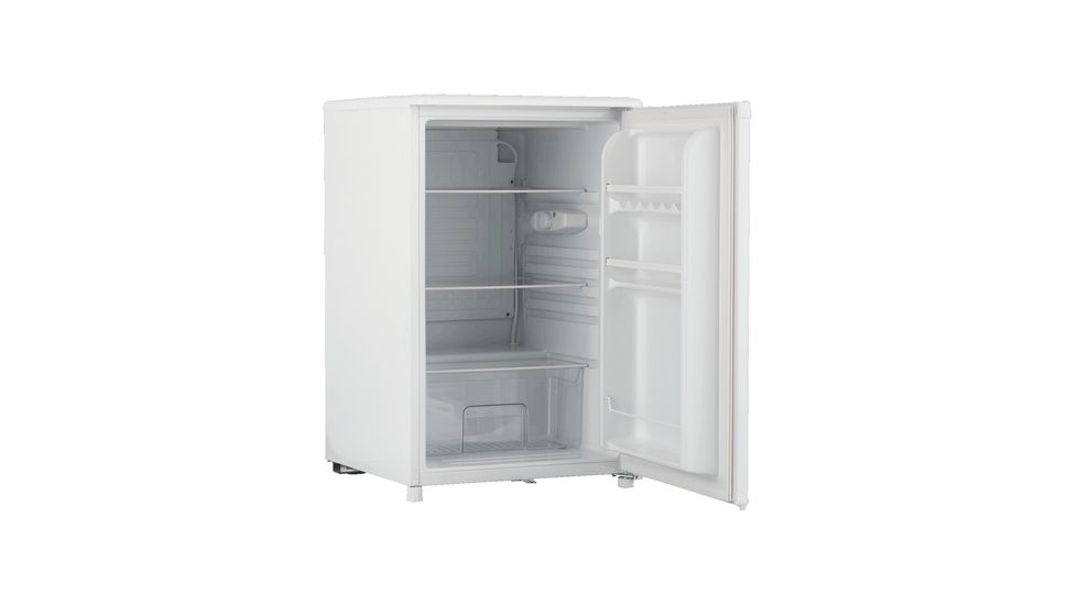 VWR Standard Series Free Standing Undercounter Refrigerator and Freezer, 4 cu. ft., Manual, -15 to -25C, 2 Shelves 10819-894-EA
